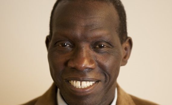 La Terre Et L’argent En Milieu Lébou : Leçons De L’expérience De L’apecsy