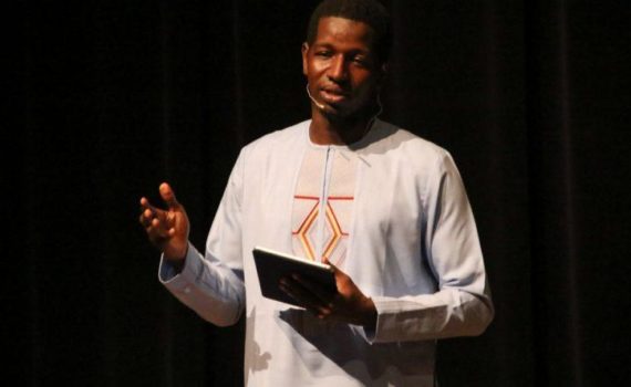 Au Pays Du Sensationnalisme