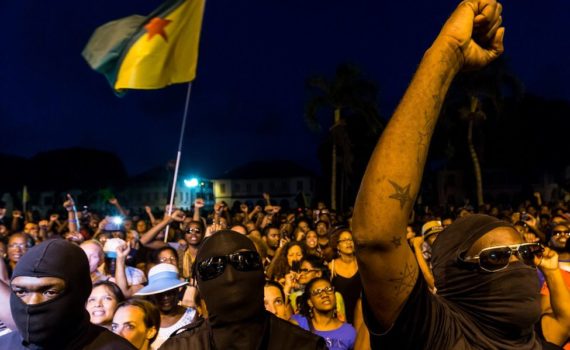 Entre Gros Bras, Soulèvement Populaire Et Maintien De L’ordre Face Aux Exigences Du Respect De La Loi Républicaine