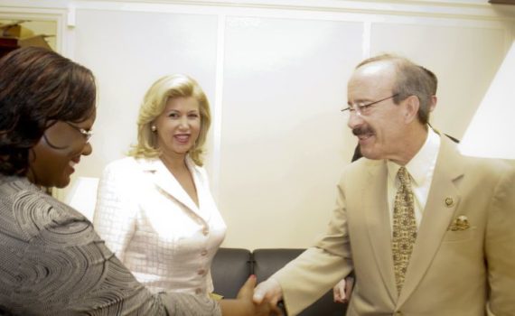 Karen Bass, Madame Afrique Du CongrÈs AmÉricain