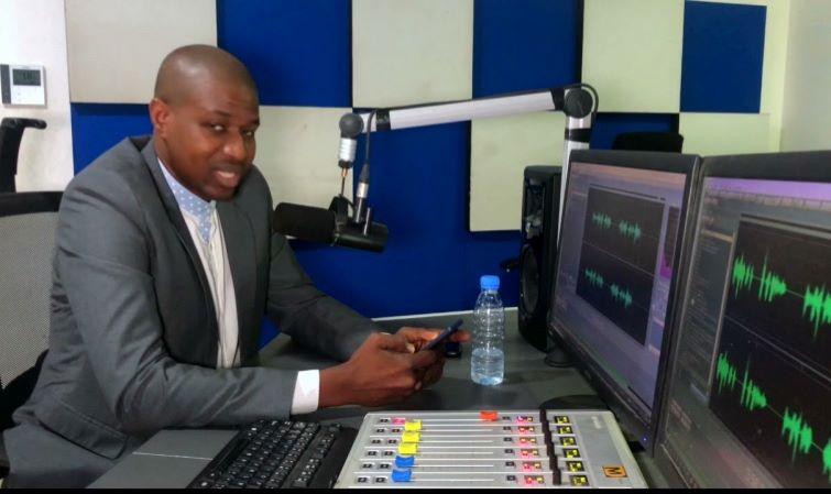 Le Rameau D’olivier De Macky Et Le Coup De Canif De Poutine