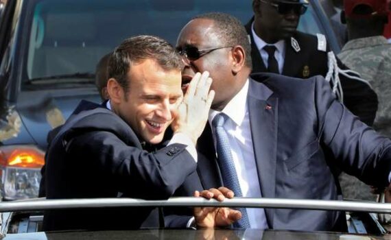 Moi Macron, L’afrique, Je L’aime, Je Ne La Quitte Pas