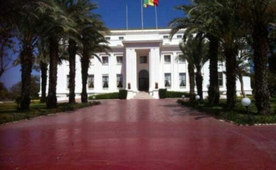 Palais De La République, Lieu De Convergence Des Traitres (marvel Ndoye)