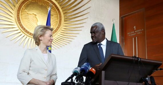 Pourquoi L’europe Doit S’arrimer À L’afrique
