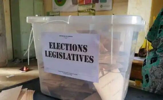 Les Raisons D’un Dialogue De Sourds En L’opposition Et La MajoritÉ