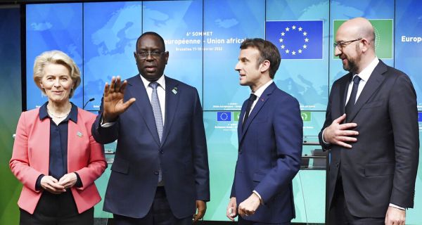 L’europe Veut Continuer À Se Servir De L’afrique