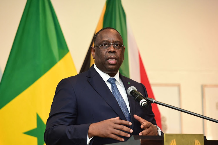 Macky Sall, Local Heroe