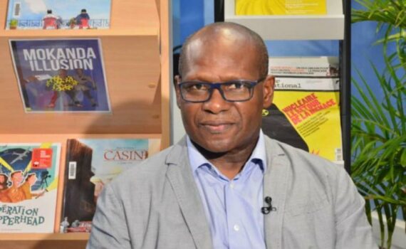 Chant De Cygne, Signe Des Temps De L’empire Qui Se RÉtrÉcit