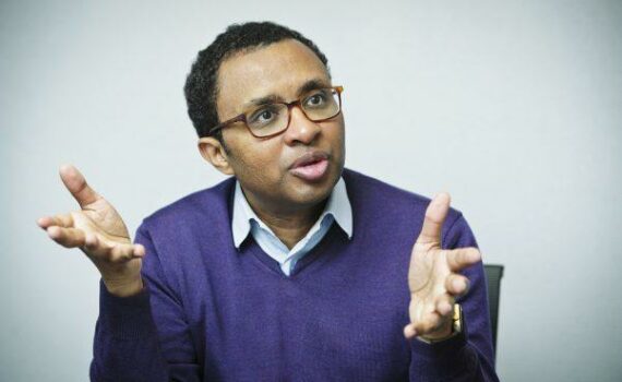 Pap Ndiaye, Parce Qu’il Le Vaut Bien