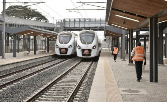 Quand Le Train Arrivera LÀ Bas…
