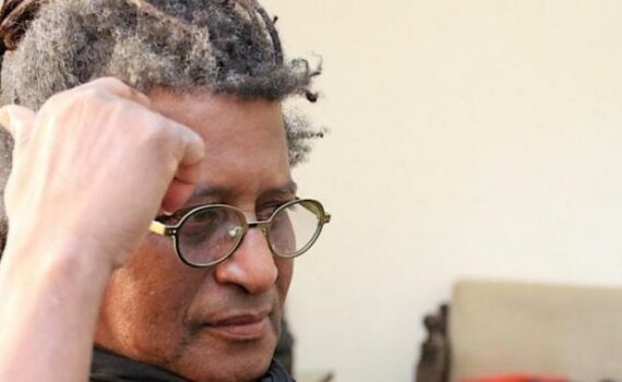 Le Prix De La Paix, Reporter Les Élections