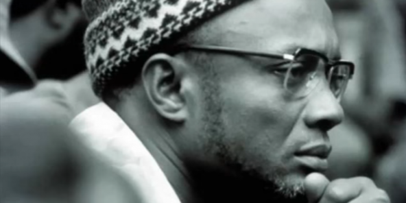 Amilcar Cabral, Le PoÈte Et Le Combattant Politique