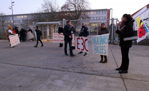 Le Bac Et La DÉbacle