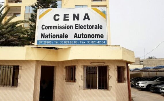 Les Affreux Affronts Faits À L’administration