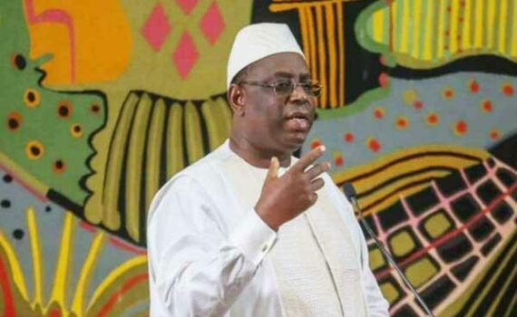 Yaw Et Les Attraits Du «macky»