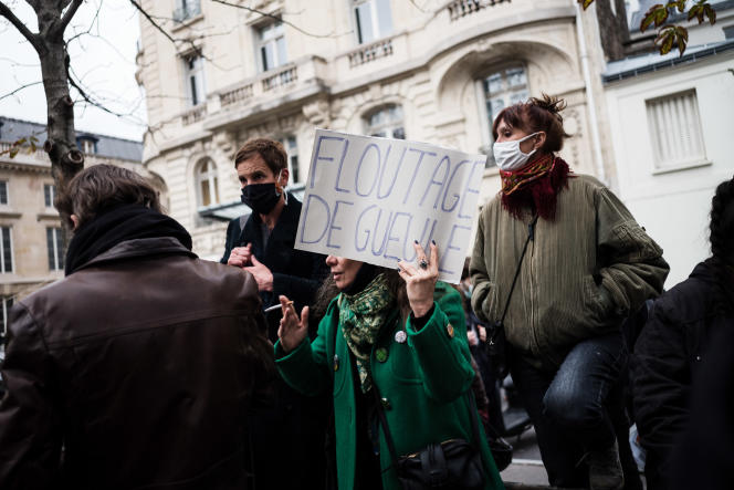 À L’assemblÉe Comme Dans La Rue