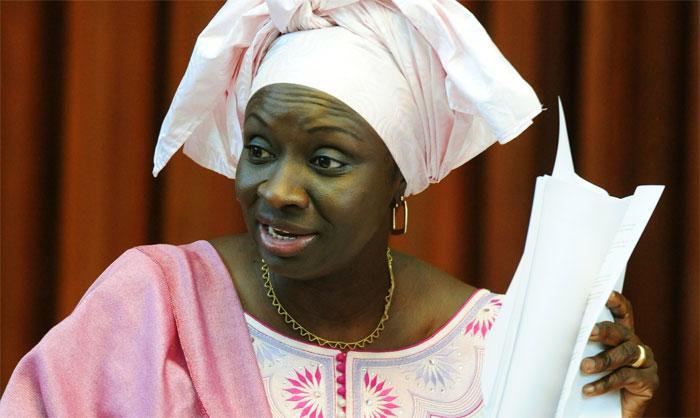 Aminata Toure Est Indeboulonnable