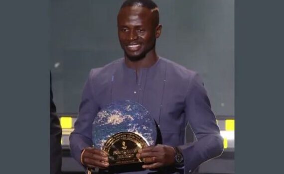 Merci Et A Jaraama Mane !