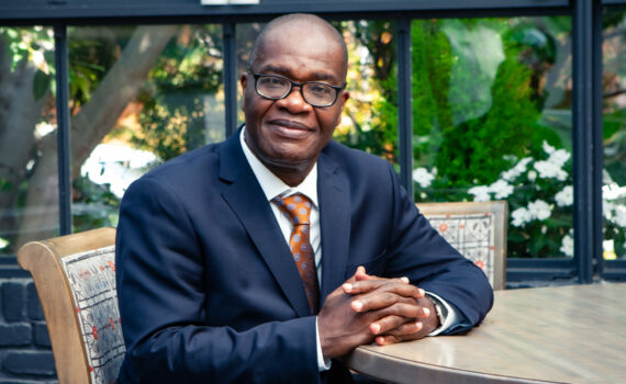 Tous Les Intellectuels Africains N’ont Pas Vendu Leur Âme Pour Un Plat De Lentilles